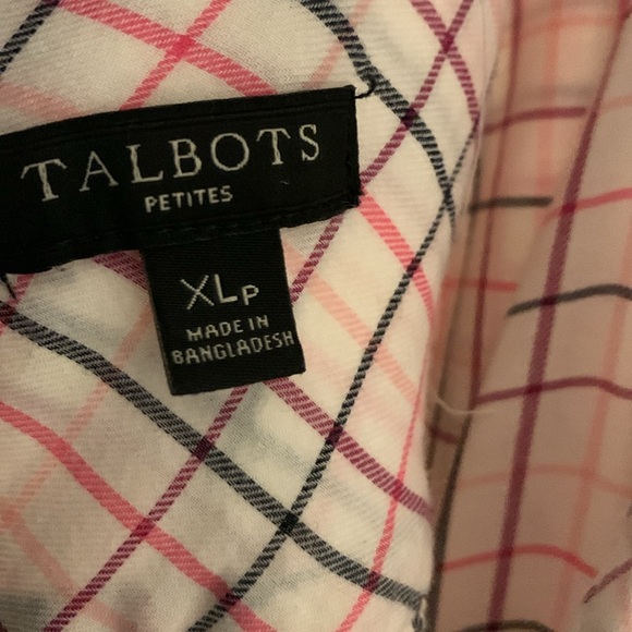 Button down blouse - Picture 9 of 10